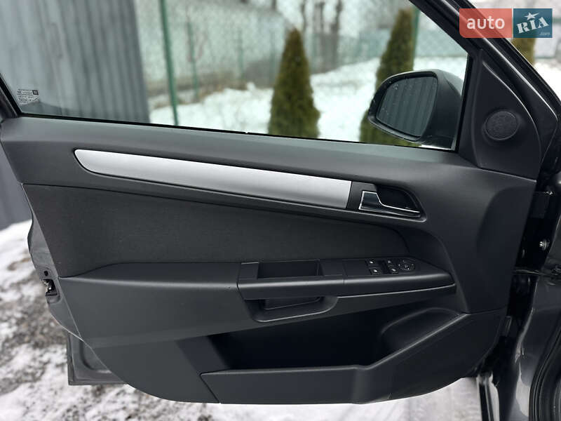 Хетчбек Opel Astra 2009 в Вінниці