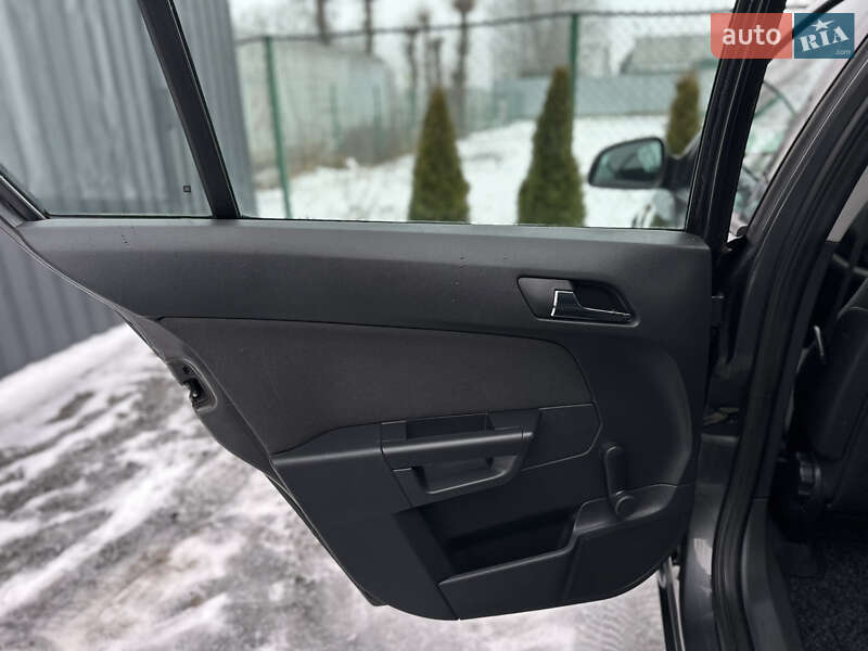 Хетчбек Opel Astra 2009 в Вінниці