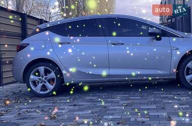 Хэтчбек Opel Astra 2016 в Львове