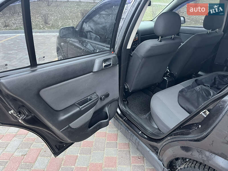 Седан Opel Astra 2007 в Кропивницком фото 14 Седан Opel Astra 2007 в Кропивницком