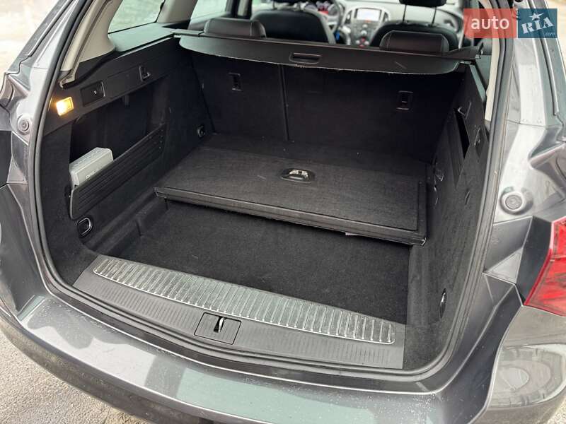 Универсал Opel Astra 2011 в Сумах