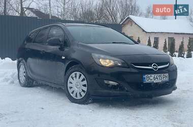 Универсал Opel Astra 2014 в Дрогобыче