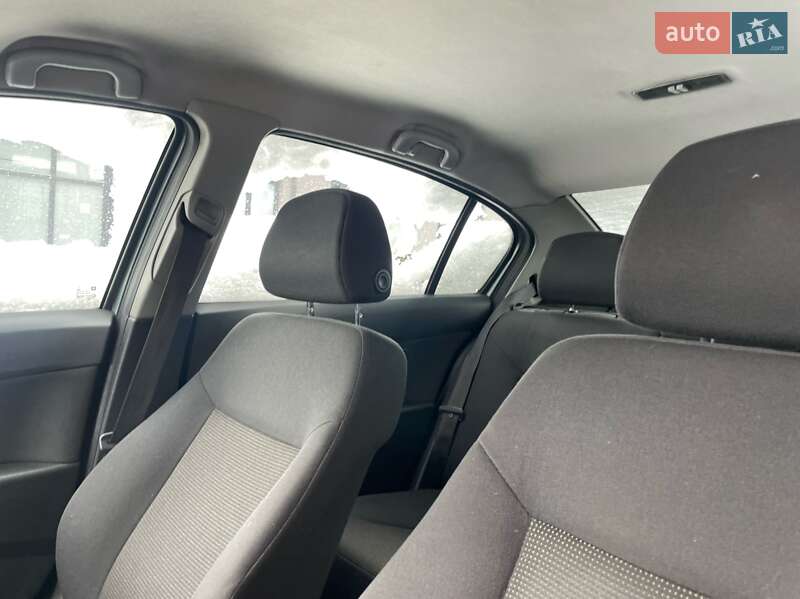 Седан Opel Astra 2012 в Львове фото 8 Седан Opel Astra 2012 в Львове