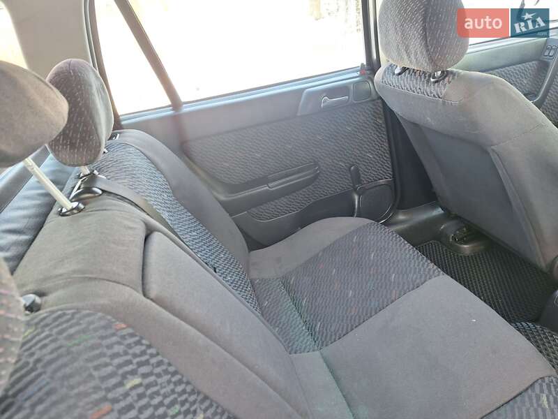 Универсал Opel Astra 2001 в Черновцах