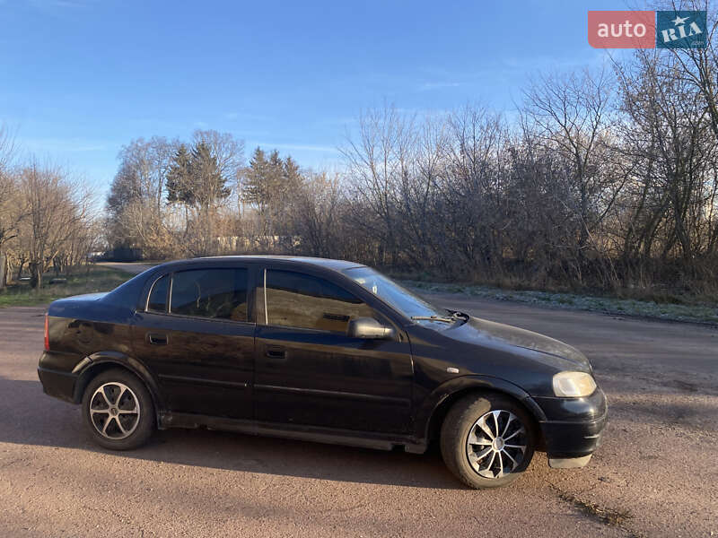 Седан Opel Astra 2007 в Конотопе