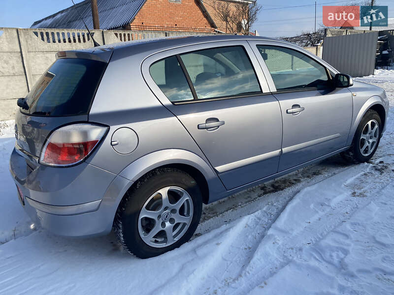 Хэтчбек Opel Astra 2005 в Виннице фото 7 Хэтчбек Opel Astra 2005 в Виннице