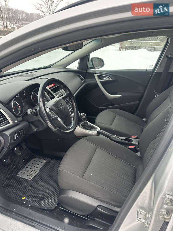 Универсал Opel Astra 2011 в Изяславе фото 12 Универсал Opel Astra 2011 в Изяславе