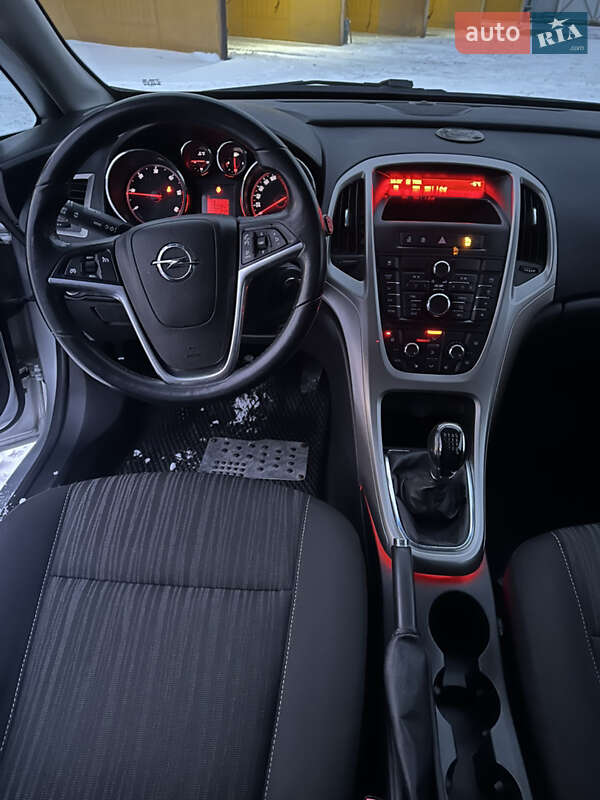 Универсал Opel Astra 2011 в Изяславе фото 27 Универсал Opel Astra 2011 в Изяславе