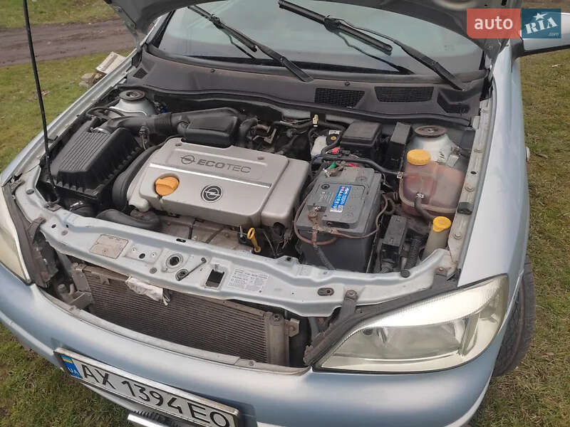 Седан Opel Astra 2004 в Харькове фото 4 Седан Opel Astra 2004 в Харькове