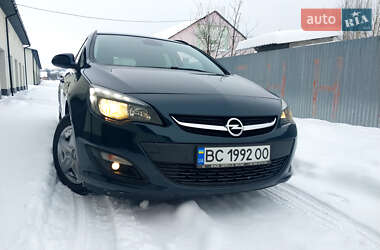 Універсал Opel Astra 2016 в Самборі