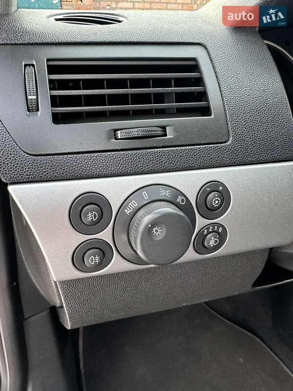 Универсал Opel Astra 2010 в Виннице