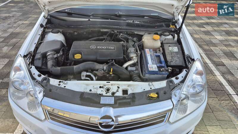 Хэтчбек Opel Astra 2009 в Каменке-Бугской фото 15 Хэтчбек Opel Astra 2009 в Каменке-Бугской