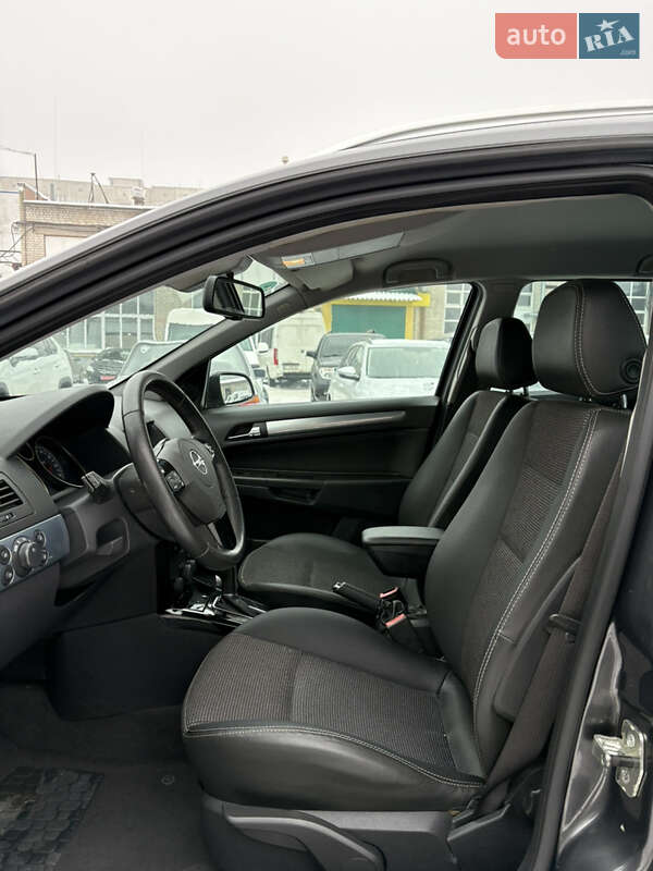 Универсал Opel Astra 2009 в Белой Церкви