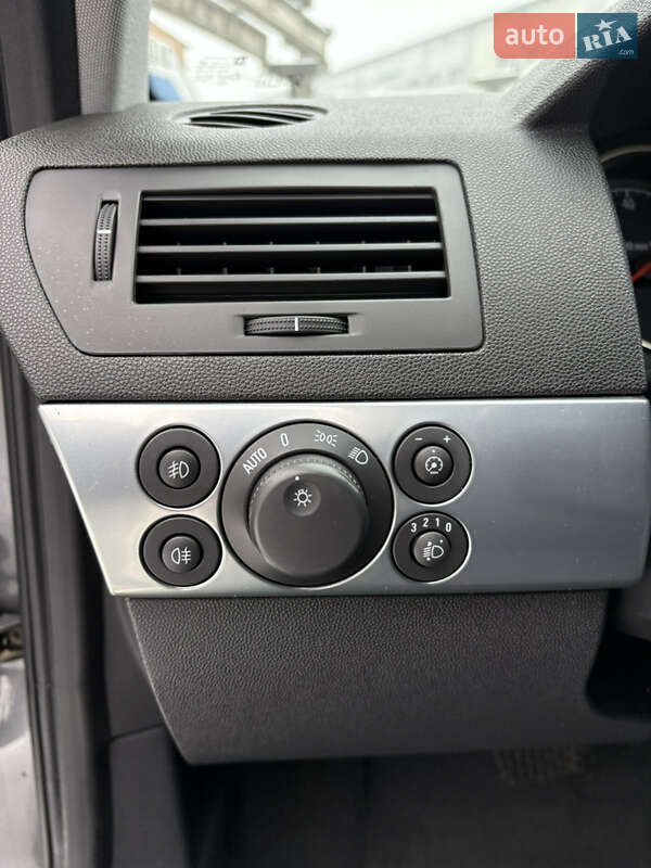 Универсал Opel Astra 2009 в Белой Церкви