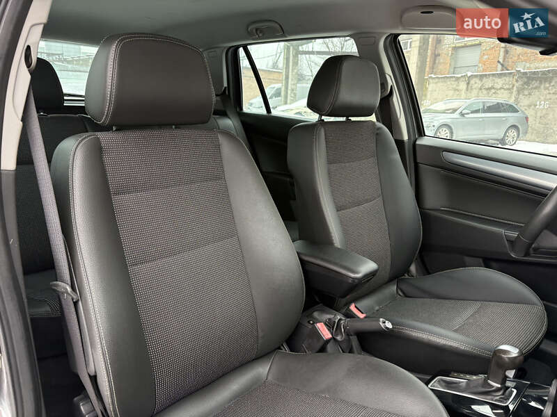 Универсал Opel Astra 2009 в Белой Церкви