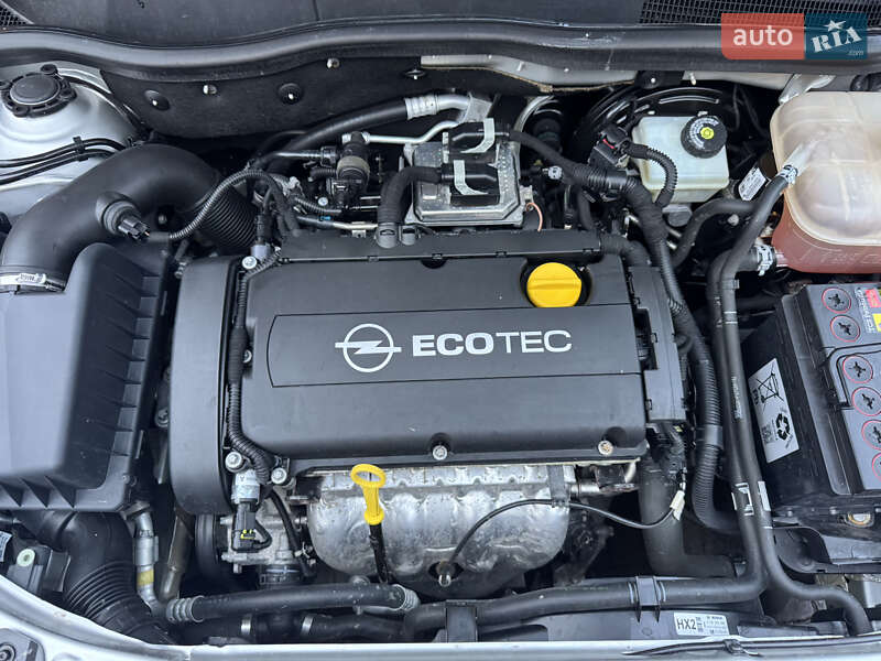 Хэтчбек Opel Astra 2009 в Луцке фото 83 Хэтчбек Opel Astra 2009 в Луцке