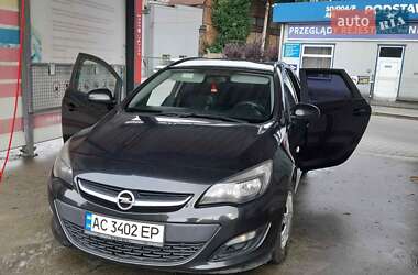 Універсал Opel Astra 2013 в Любешові