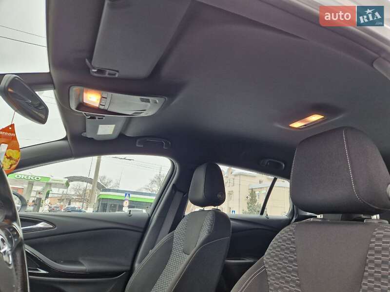 Универсал Opel Astra 2019 в Кропивницком