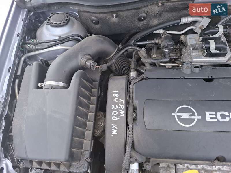 Универсал Opel Astra 2009 в Виннице