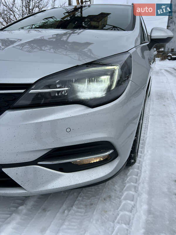 Универсал Opel Astra 2020 в Мукачево
