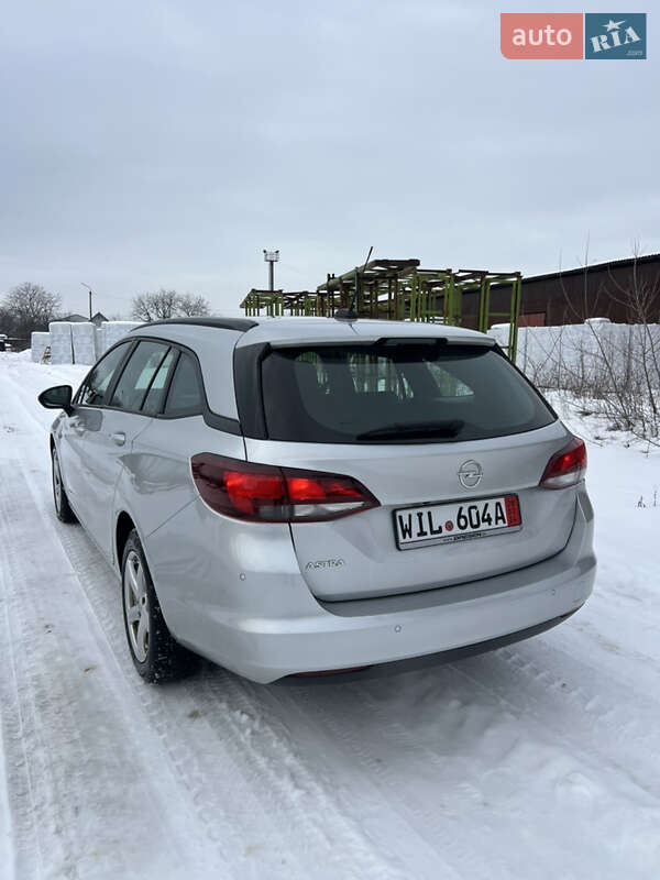 Универсал Opel Astra 2020 в Мукачево