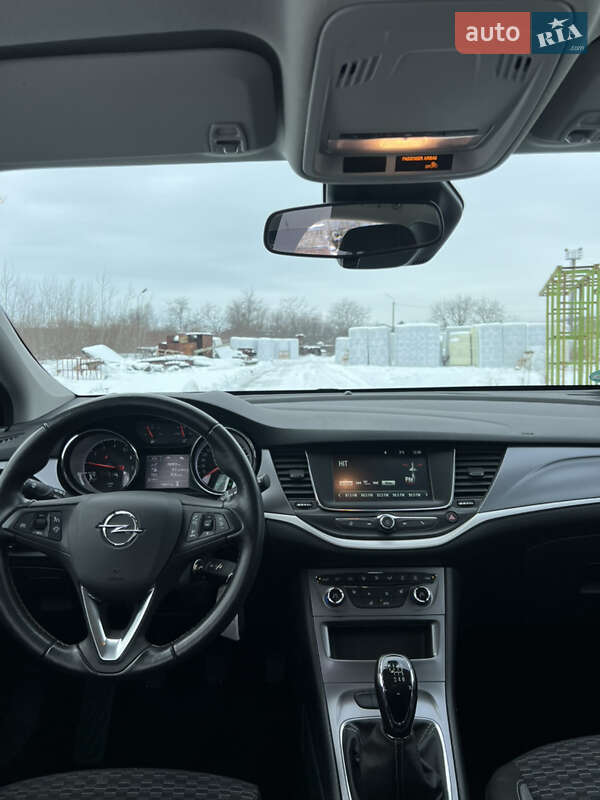 Универсал Opel Astra 2020 в Мукачево