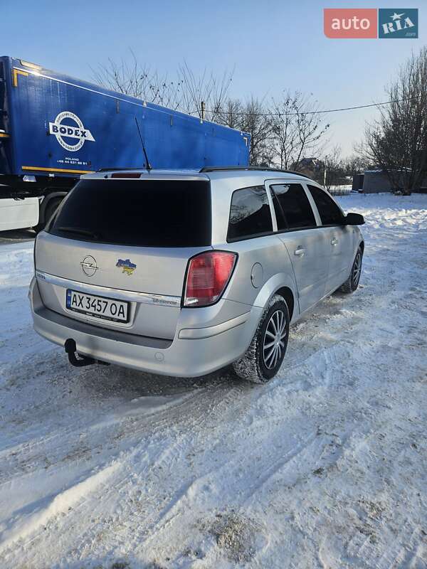 Универсал Opel Astra 2006 в Харькове