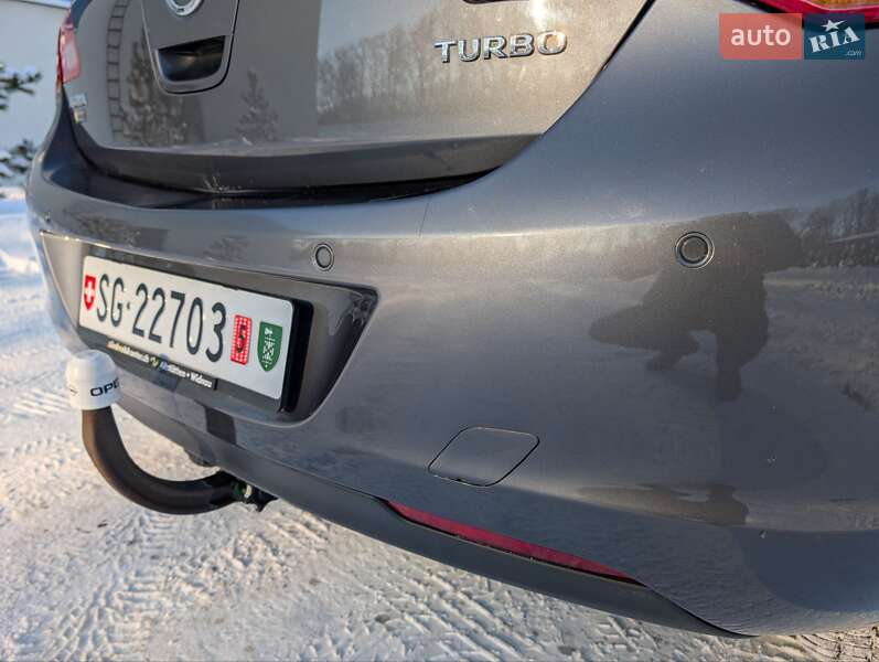 Хэтчбек Opel Astra 2012 в Луцке