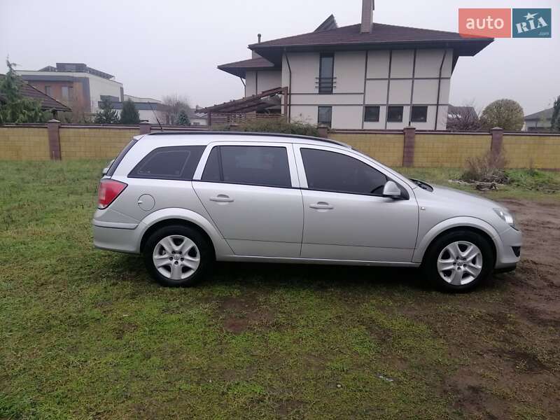 Универсал Opel Astra 2012 в Днепре фото 16 Универсал Opel Astra 2012 в Днепре