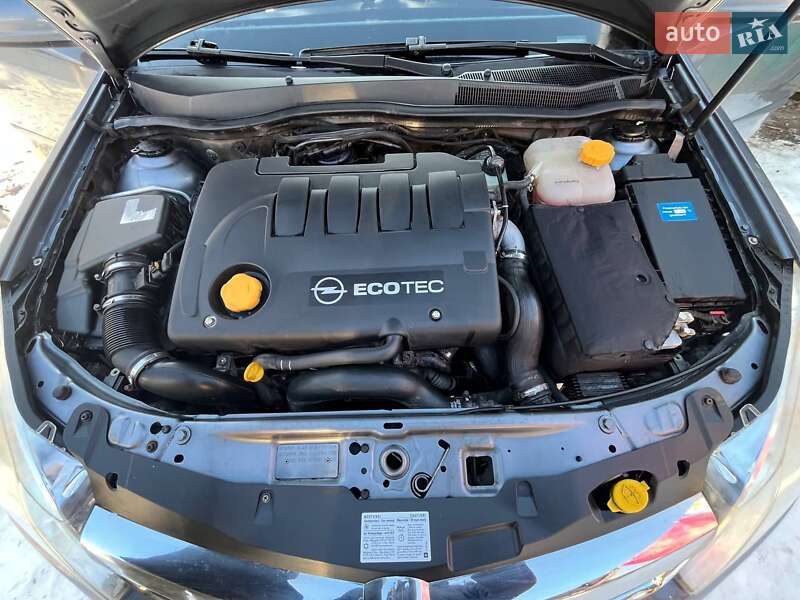 Универсал Opel Astra 2007 в Буштыне