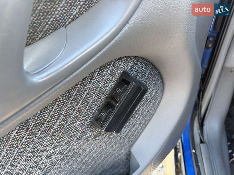 Хэтчбек Opel Astra 1992 в Киеве