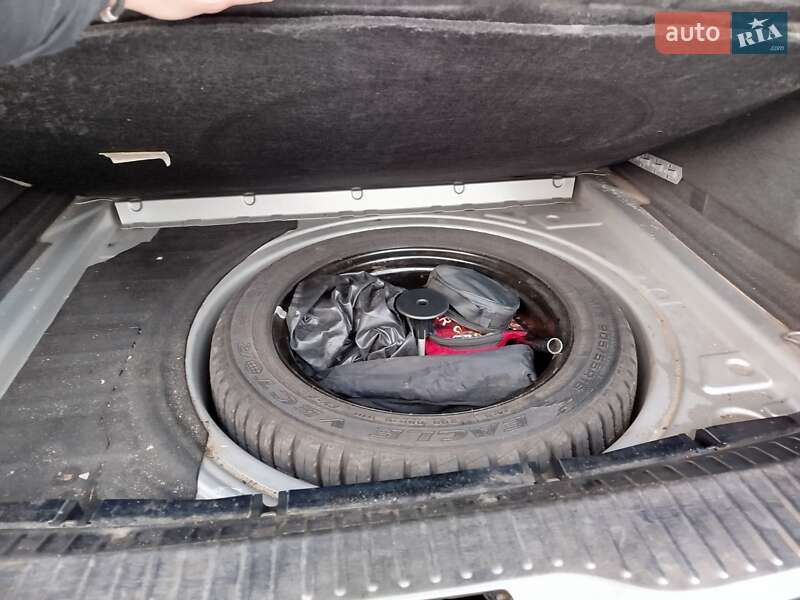 Универсал Opel Astra 2005 в Винниках