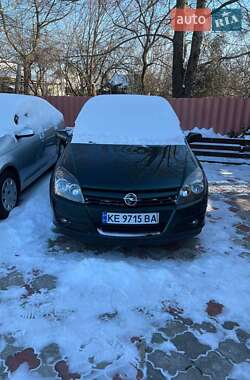 Универсал Opel Astra 2004 в Верховец