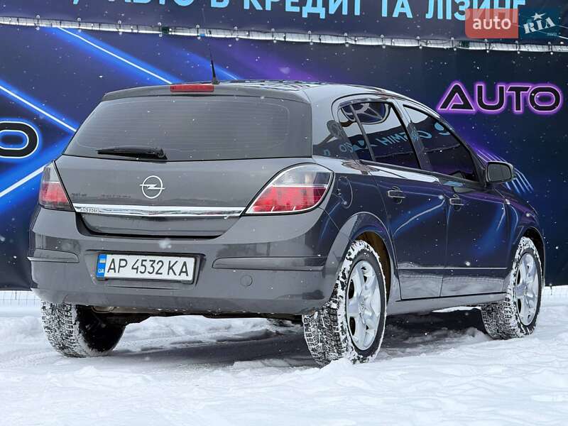 Хэтчбек Opel Astra 2009 в Запорожье