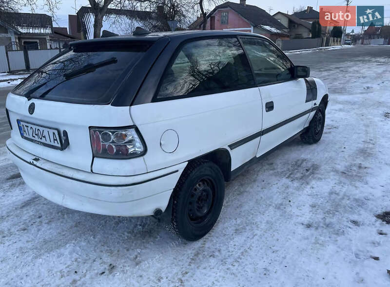 Хэтчбек Opel Astra 1992 в Вашковцах фото 6 Хэтчбек Opel Astra 1992 в Вашковцах