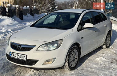 Універсал Opel Astra 2011 в Хмельницькому