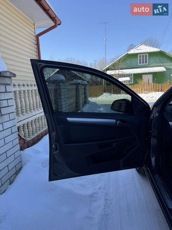 Универсал Opel Astra 2009 в Ивано-Франковске фото 19 Универсал Opel Astra 2009 в Ивано-Франковске