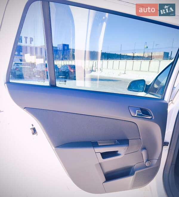 Универсал Opel Astra 2011 в Белой Церкви фото 26 Универсал Opel Astra 2011 в Белой Церкви