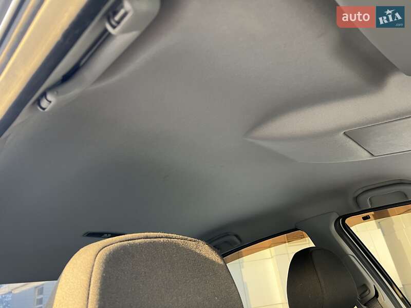 Седан Opel Astra 2013 в Киеве фото 18 Седан Opel Astra 2013 в Киеве