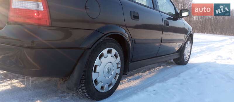 Седан Opel Astra 2008 в Гнивани фото 18 Седан Opel Astra 2008 в Гнивани