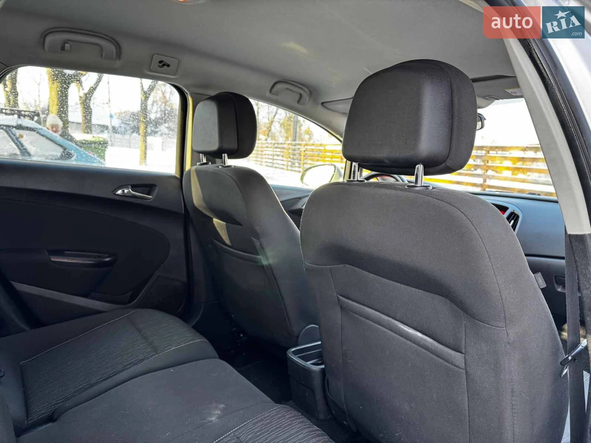 2013 Opel Astra - мініатюра 26