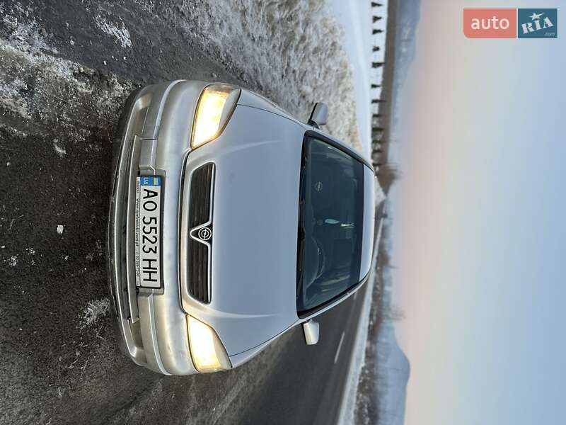 Хэтчбек Opel Astra 2001 в Хусте