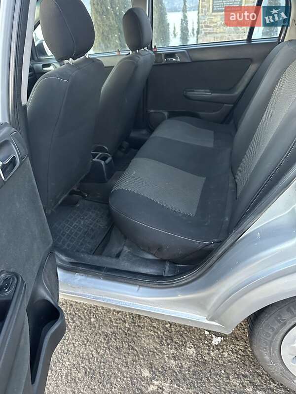 Хэтчбек Opel Astra 2001 в Хусте