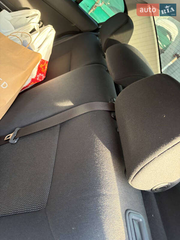 Седан Opel Astra 2013 в Києві