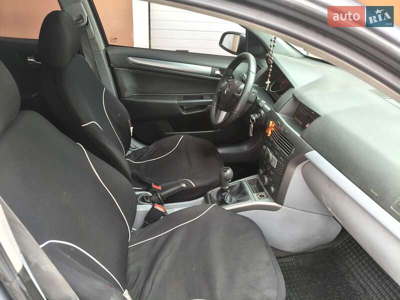 Универсал Opel Astra 2004 в Ивано-Франковске фото 15 Универсал Opel Astra 2004 в Ивано-Франковске