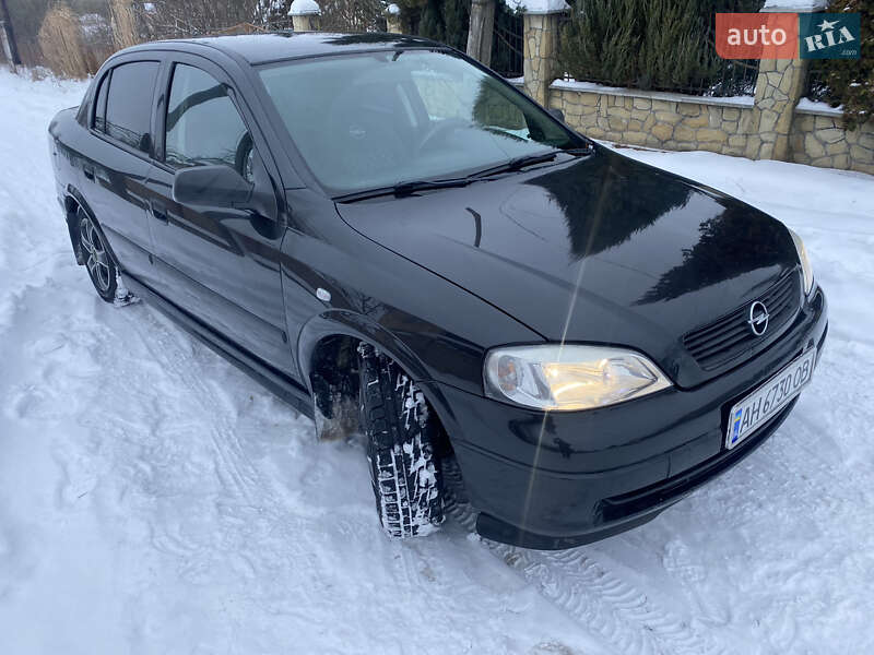 Седан Opel Astra 2007 в Коломиї