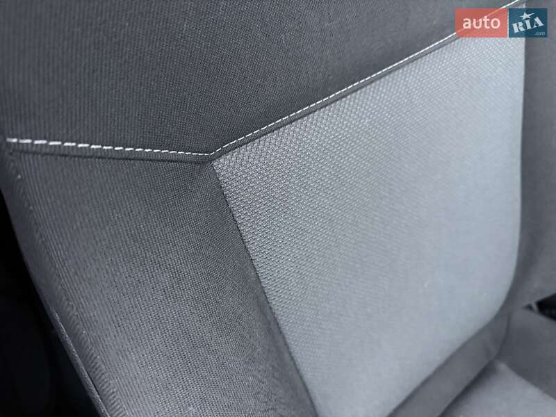 Универсал Opel Astra 2007 в Ровно