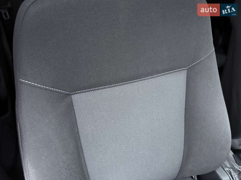 Универсал Opel Astra 2007 в Ровно