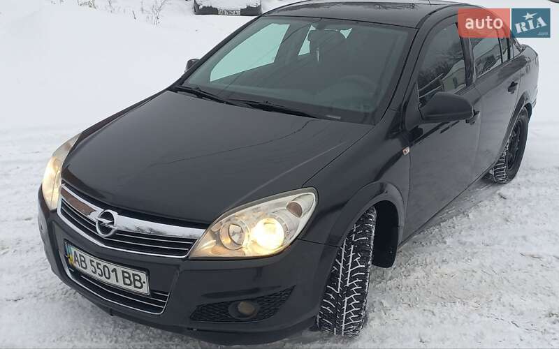 Opel Astra 2012 Opel Astra 2012