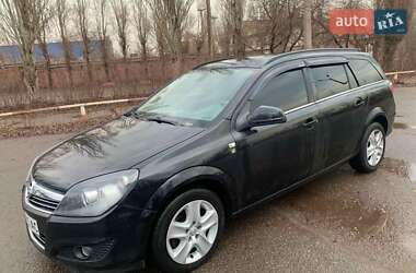 Универсал Opel Astra 2010 в Кривом Роге